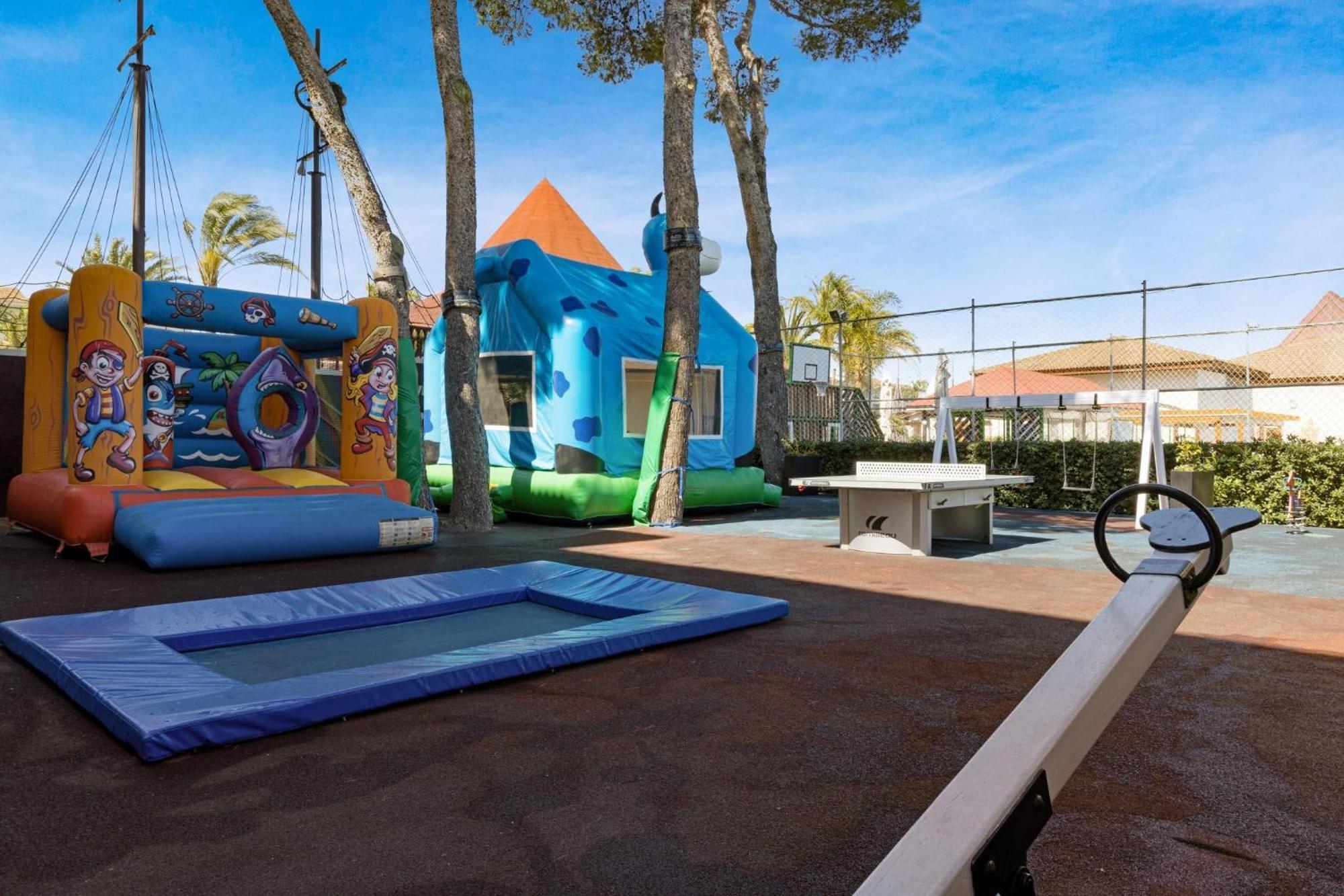 Viva Blue & Spa Playa de Muro  Exterior foto