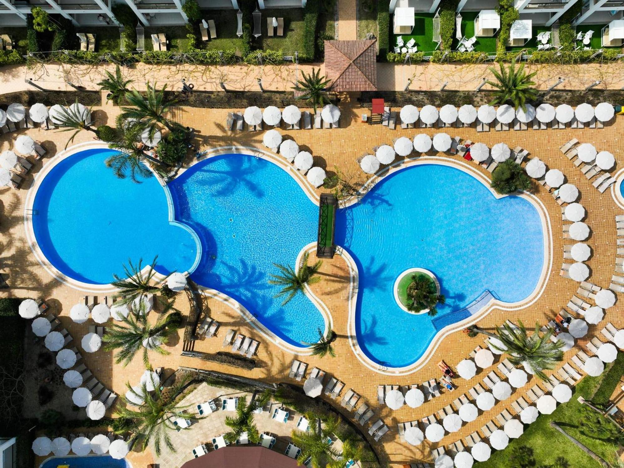 Viva Blue & Spa Playa de Muro  Exterior foto